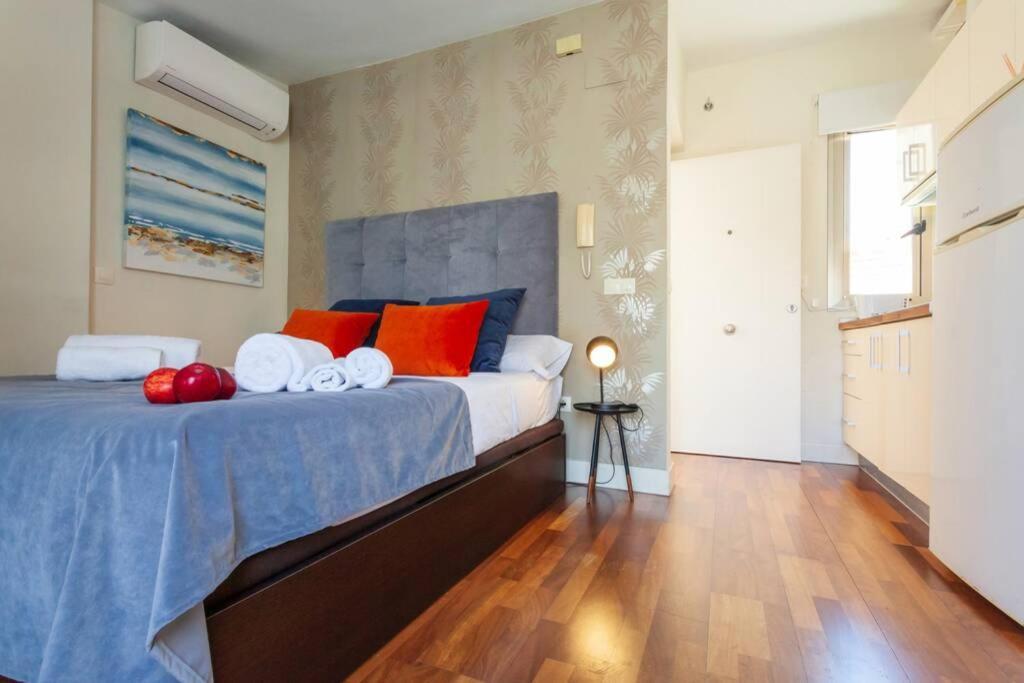 Precioso Atico Con Terraza Centro Historico Malaga Apartment Bagian luar foto