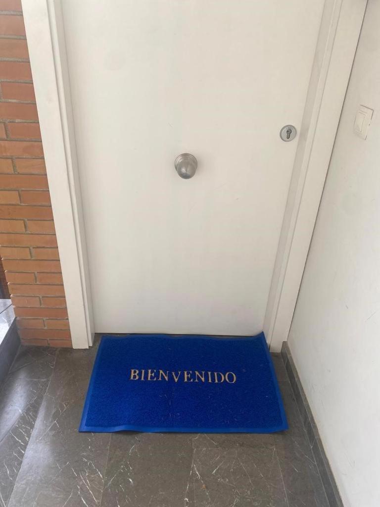 Precioso Atico Con Terraza Centro Historico Malaga Apartment Bagian luar foto